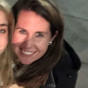 Meet your Posher, Caroline